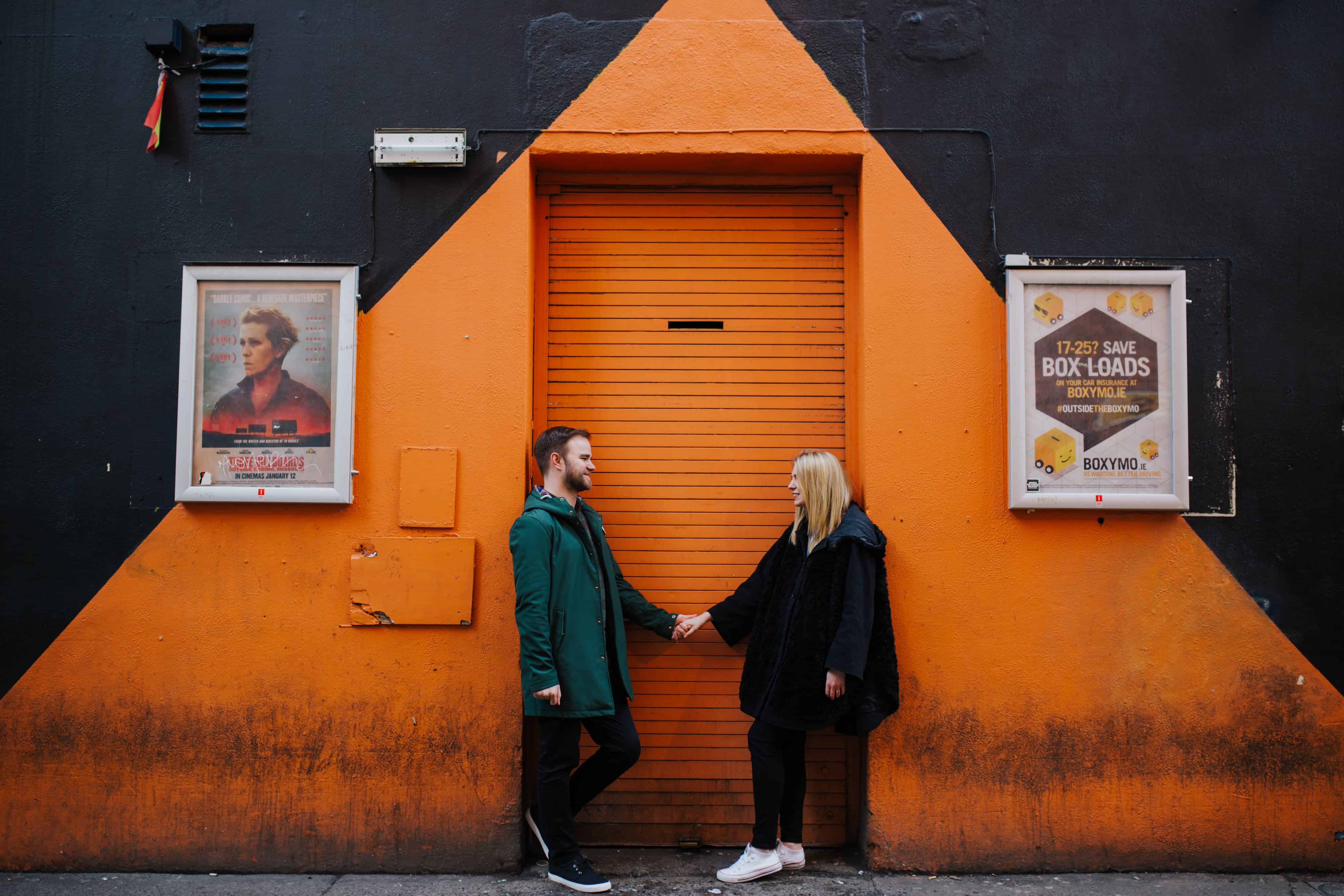 Colorful engagement shoot in Dublin centre