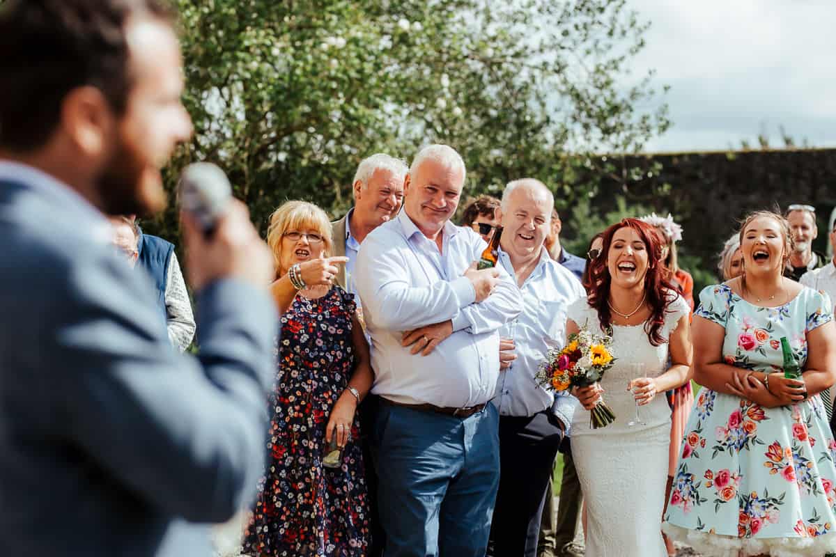 groom making a wedding speech